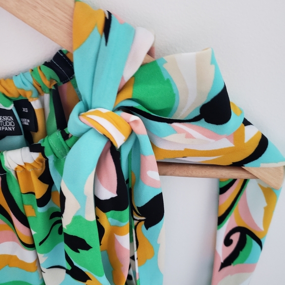 7th Ave Tie-Neck Halter Blouse - Picture 5 of 10